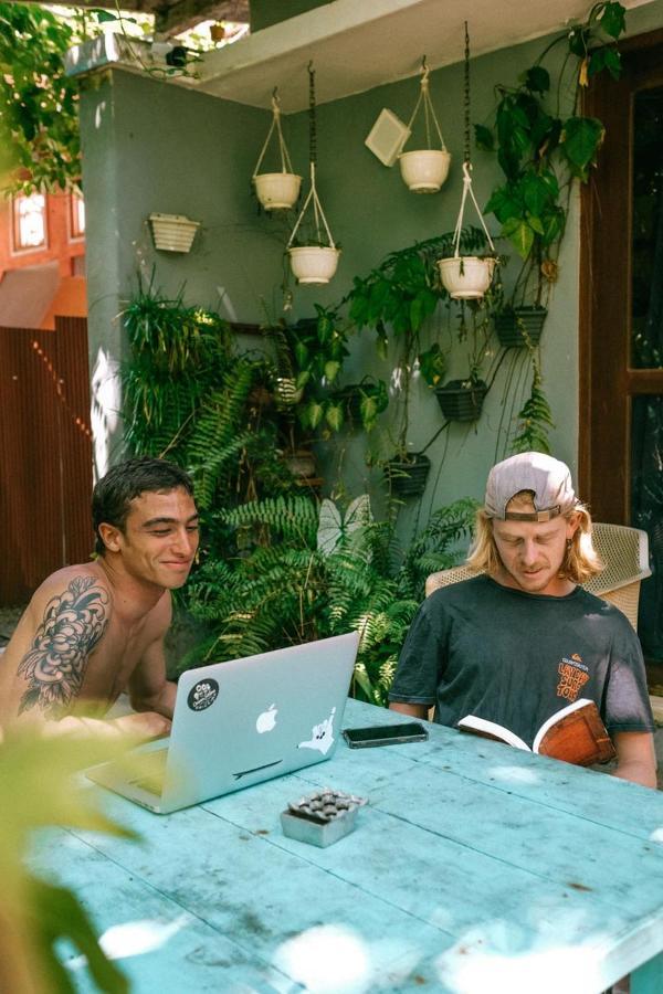 Mellow Hostel Sri Lanka Ахангама Екстериор снимка